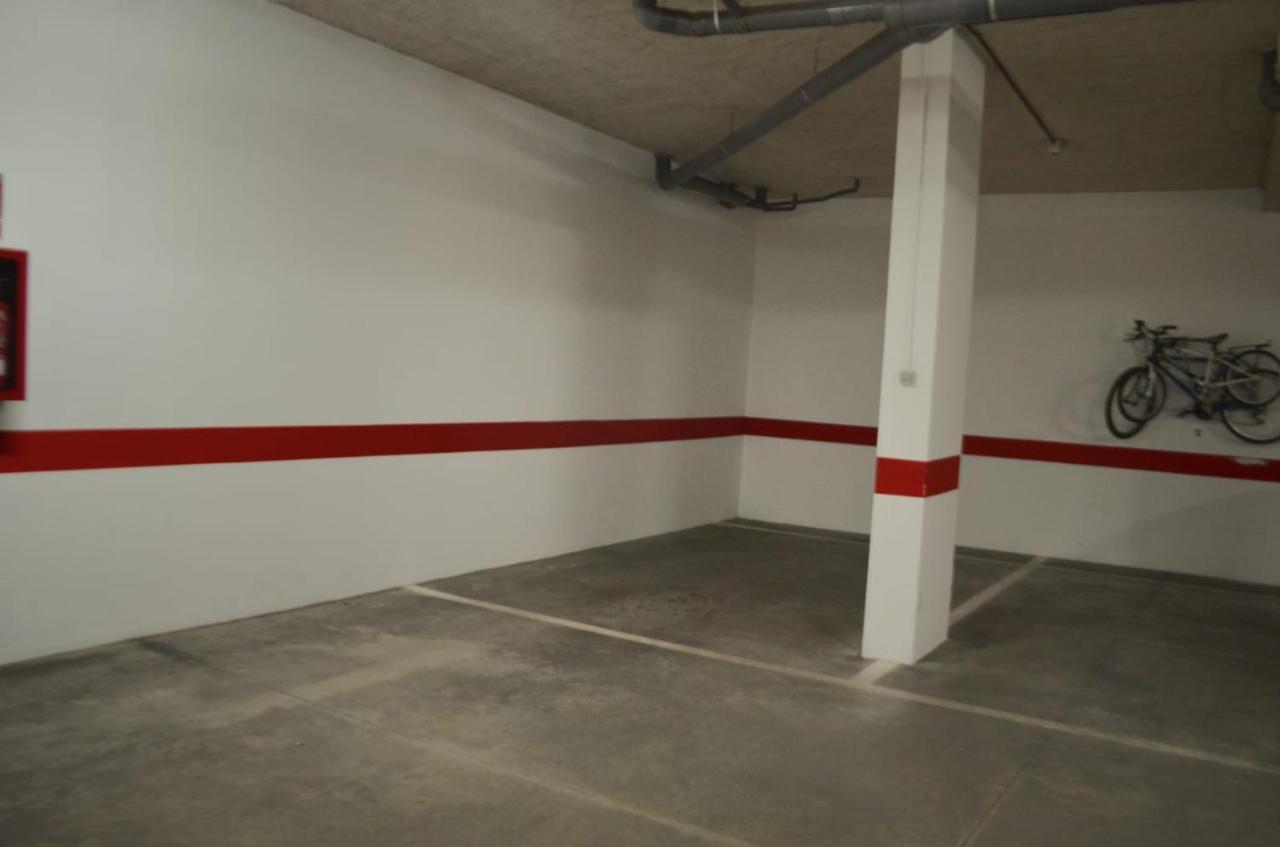 Piso Con Solarium Calahorra Con Solera Parking Privado Gratis Cordoba Exterior photo
