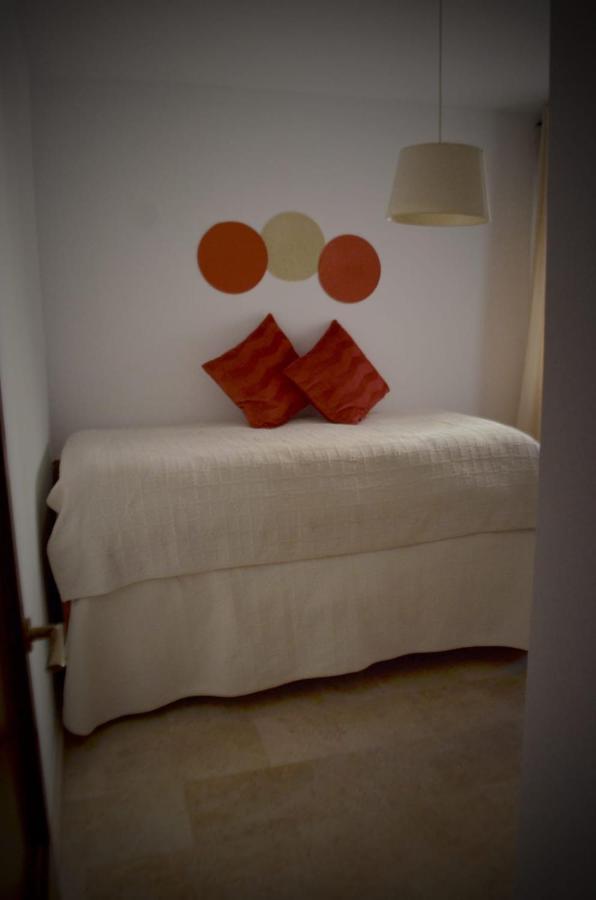 Piso Con Solarium Calahorra Con Solera Parking Privado Gratis Cordoba Exterior photo