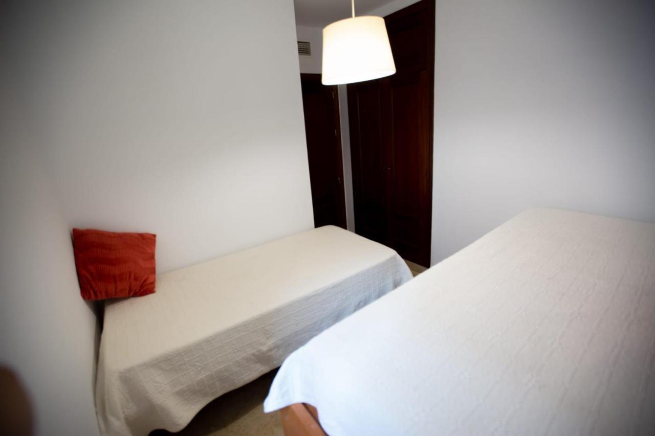 Piso Con Solarium Calahorra Con Solera Parking Privado Gratis Cordoba Exterior photo